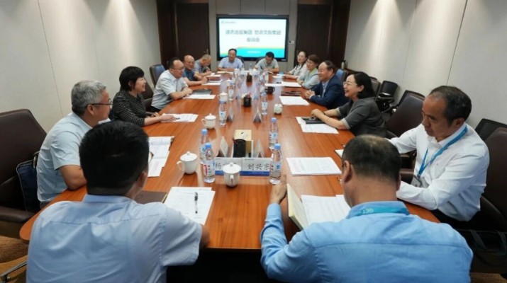 乐玩体育(中国)与读者出版集团座谈交流