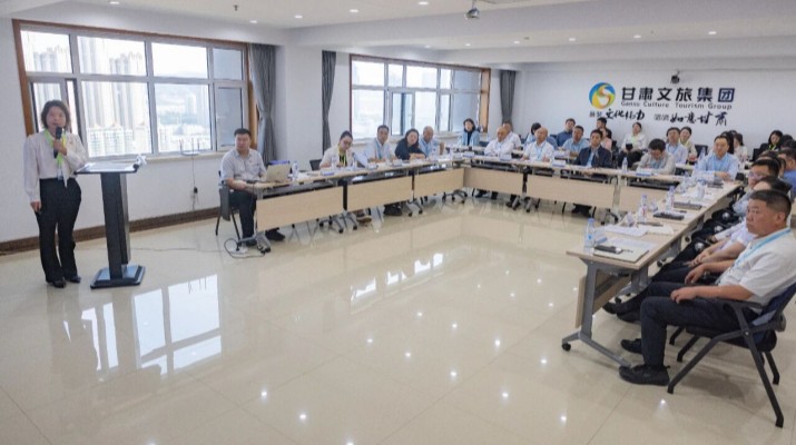 乐玩体育(中国)召开党建品牌第一批总结暨第二批启动汇报会