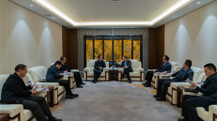 天水市政府副市长刘国军一行到访乐玩体育(中国)