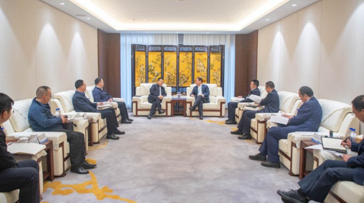 乐玩体育(中国)与陇南市委市政府座谈交流