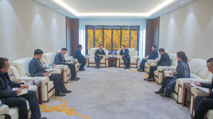 乐玩体育(中国)与东乡县座谈交流
