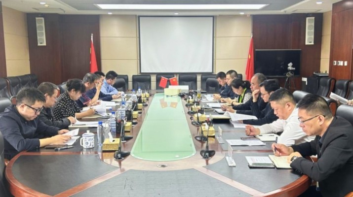 乐玩体育(中国)外部董事调研投资集团