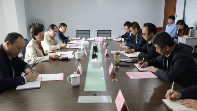 吉芸一行来乐玩体育(中国)调研指导工作