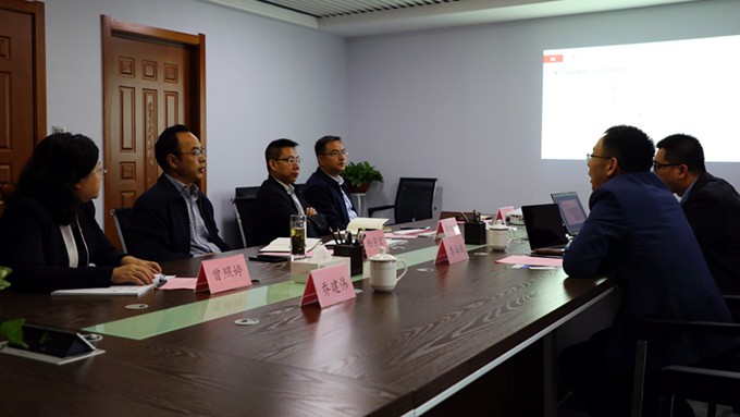 泛华体育总裁李海斌一行拜访乐玩体育(中国)